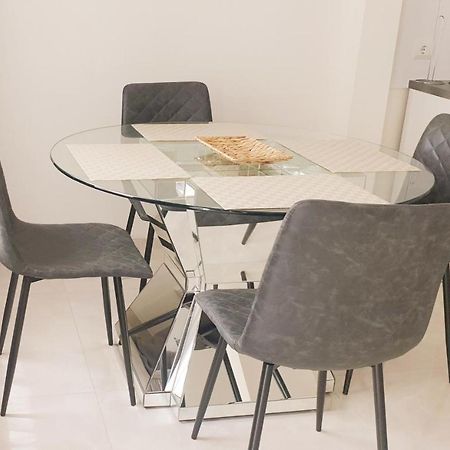 Moderne Zweizimmerwohnung إسن المظهر الخارجي الصورة
