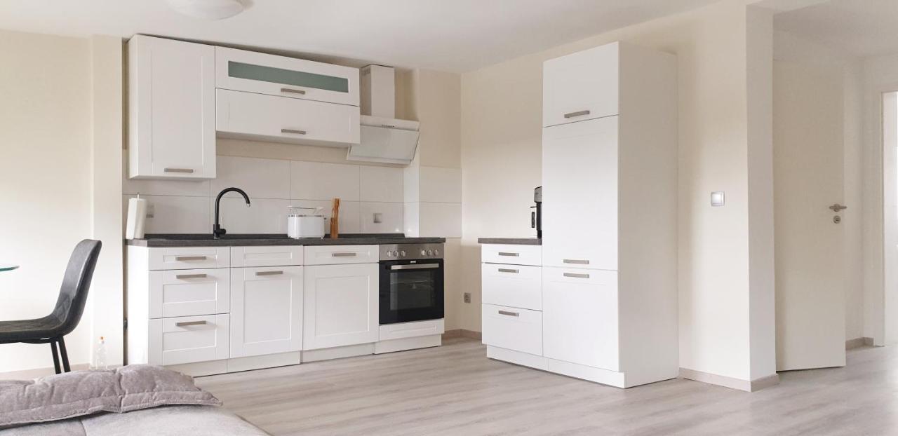 Moderne Zweizimmerwohnung إسن المظهر الخارجي الصورة