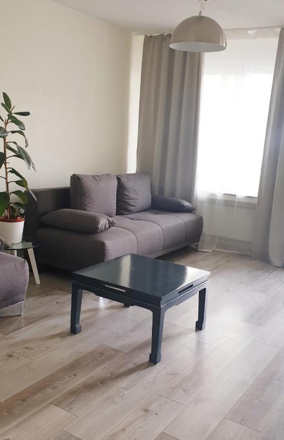 Moderne Zweizimmerwohnung إسن المظهر الخارجي الصورة